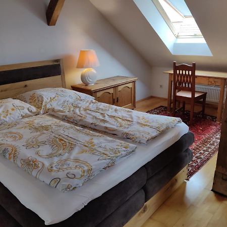 Ferienwohnung-Dachgeschoss Familie Mayer Krems an der Donau Luaran gambar