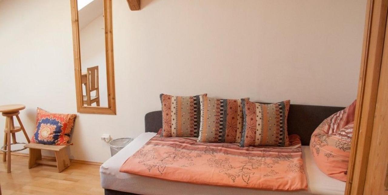 Ferienwohnung-Dachgeschoss Familie Mayer Krems an der Donau Luaran gambar